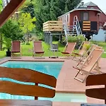 Casa vacanze Auf Einer Ebene Mit Eigenem Garten, Sommerpool Und Badefass Heinsdorfergrund