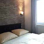 Casa vacanze Auf Einer Ebene Mit Eigenem Garten, Sommerpool Und Badefass Heinsdorfergrund
