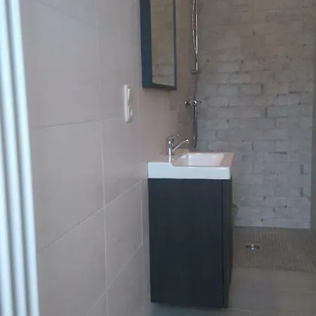 Ferienhaus auf einer Ebene für 25 Personen mit eigenem Garten und Pool Heinsdorfergrund